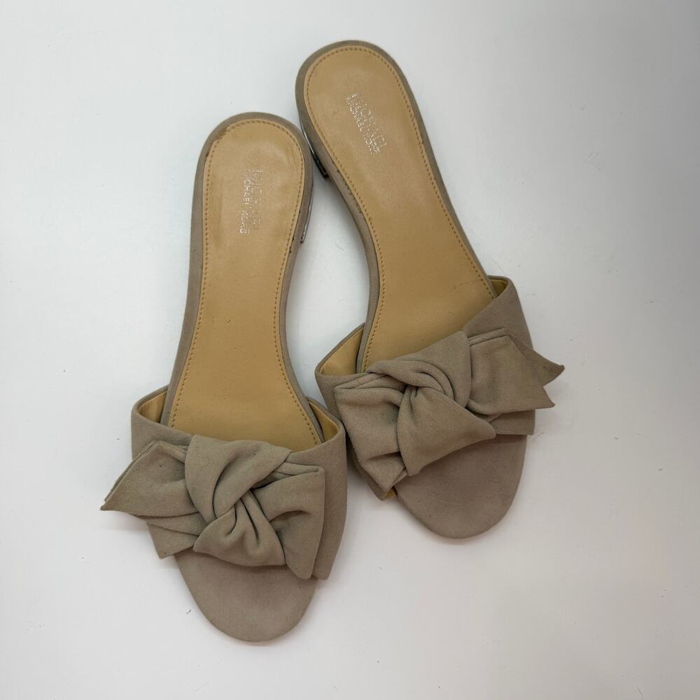 MICHAEL Michael Kors Gray Leather Slip On Sandal 9